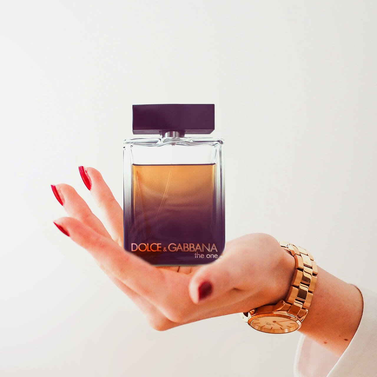 The Elegant Scent - Image 2